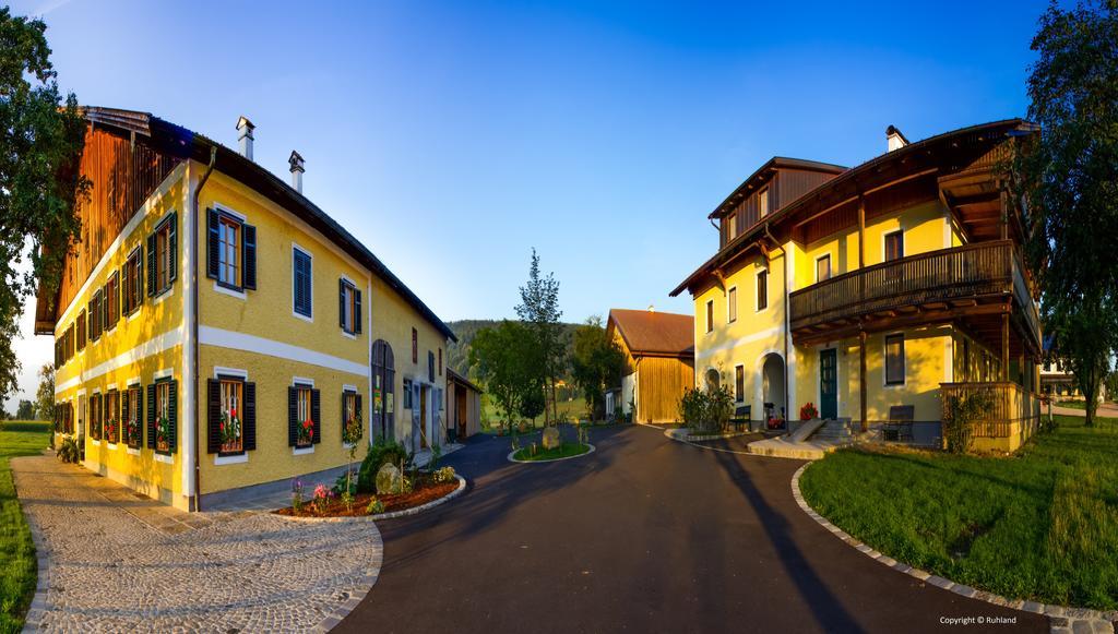 Weslhof Villa Attersee Bagian luar foto